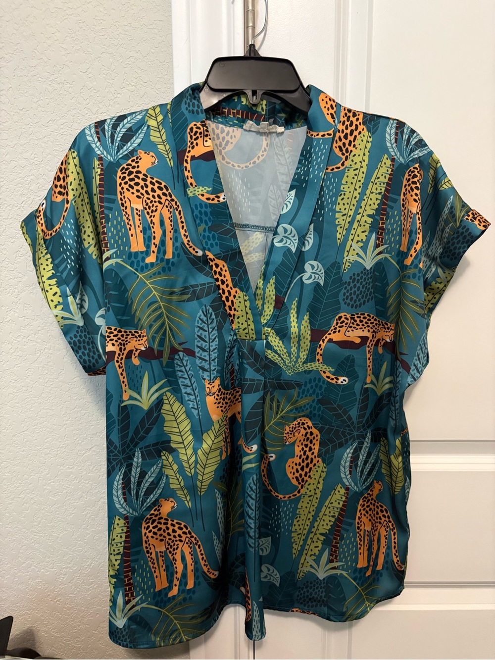 entro Teal and Orange Tropical Print Blouse